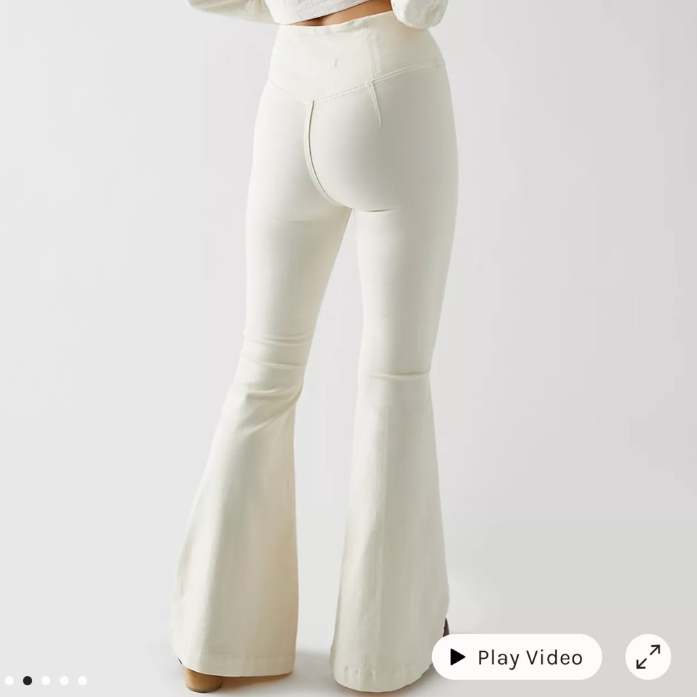 NWT Free People We The Free Venice Beach Flare Jeans